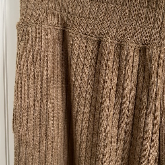 Oak+Fort Wide Leg Pleated Pants / Crops - Picture 6 of 8